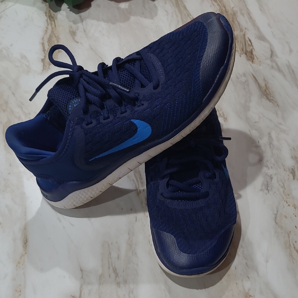 Nike Free RN 2018 (GS) Running Shoe Blue Youth's 6